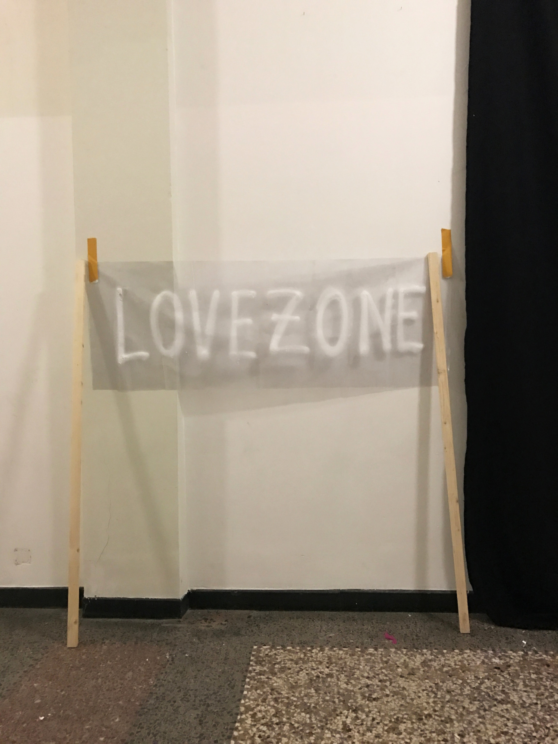 LOVE BANNERS